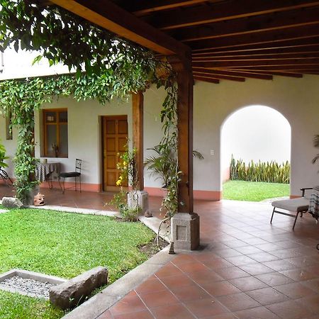 Bed and Breakfast Chez Daniel Antigua Esterno foto